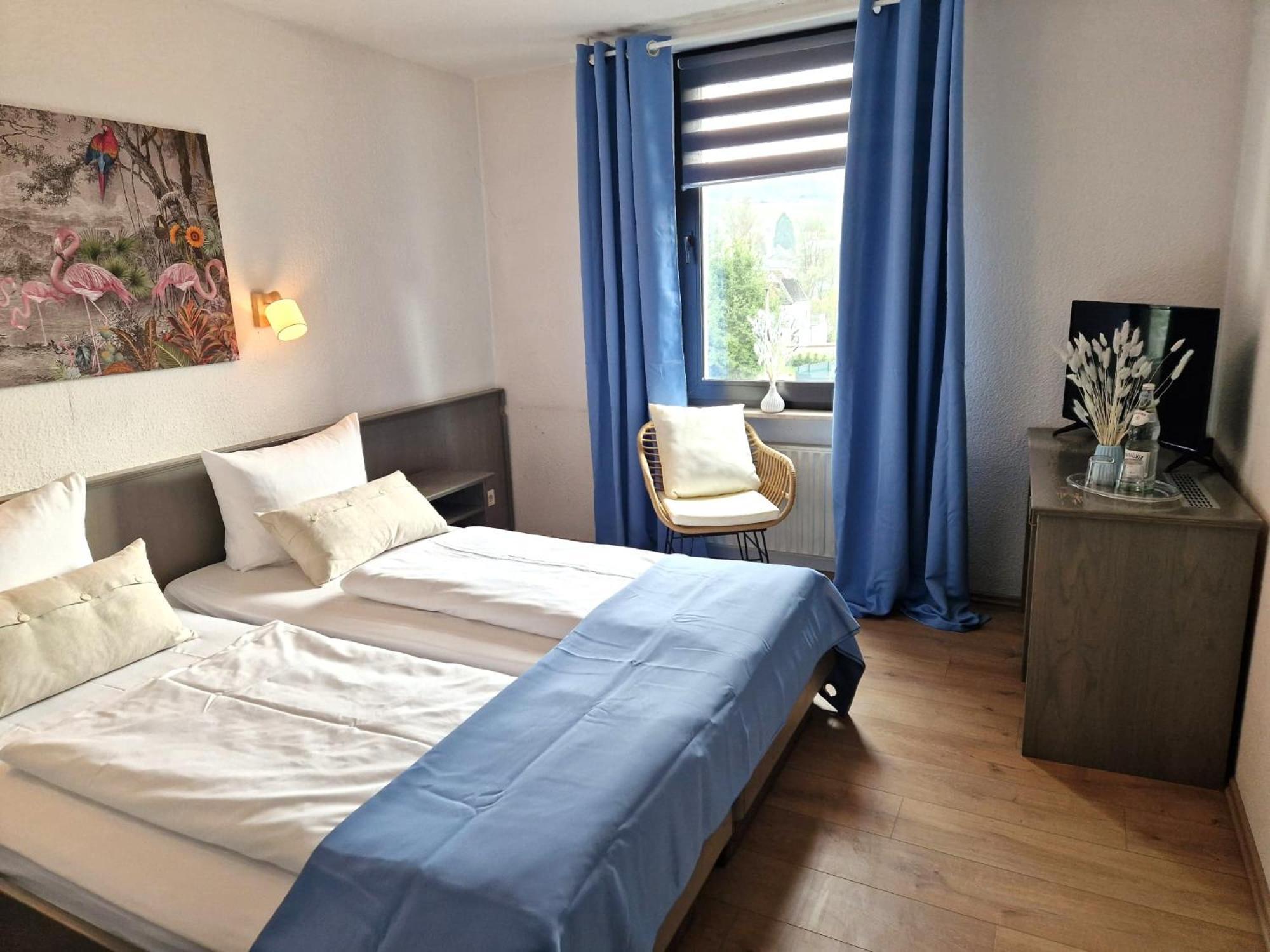 Hotel Engelskirchen Extérieur photo